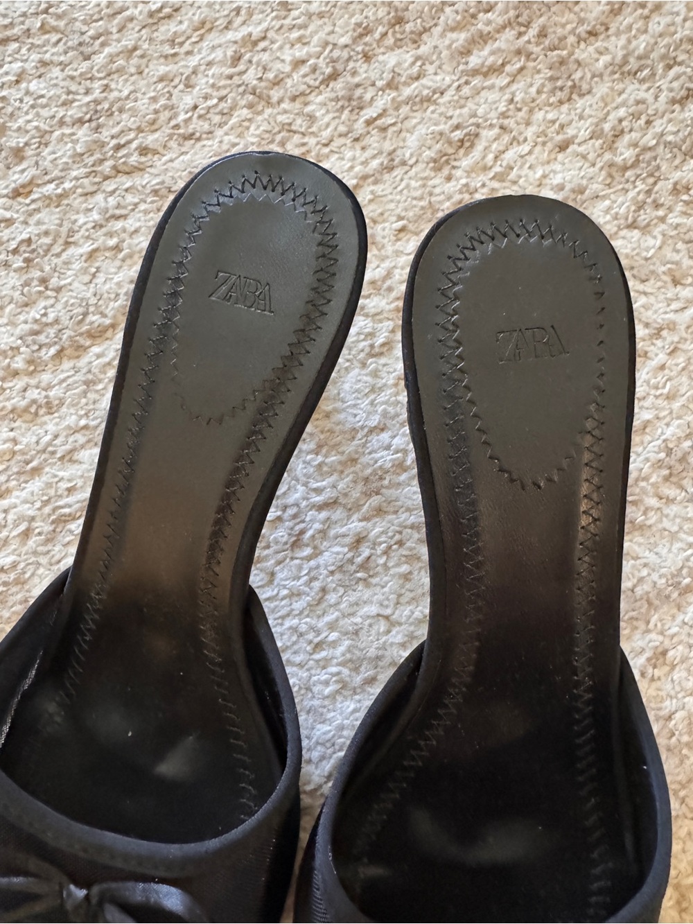 Zara Black Bow Slide Mules - Picture 3 of 4